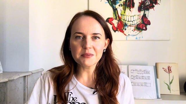 В английском языке нет глаголов “уставать, опаздывать, пугаться”. Как не ошибаться в этих фразах смотреть онлайн