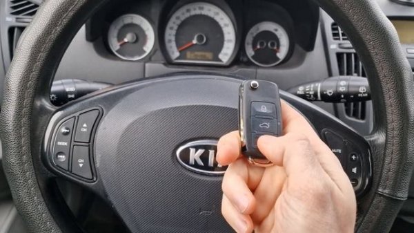 КЛЮЧ KIA CEED 2008 ПРИВЯЗКА ДУБЛИКАТА ВЫКИДНОГО ЧИП КЛЮЧА ЗАЖИГАНИЯ КИА СИД ИЗГОТОВЛЕНИЕ АВТОКЛЮЧА