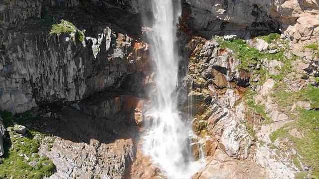 Водопады Северной Осетии. "Солдат" смотреть онлайн