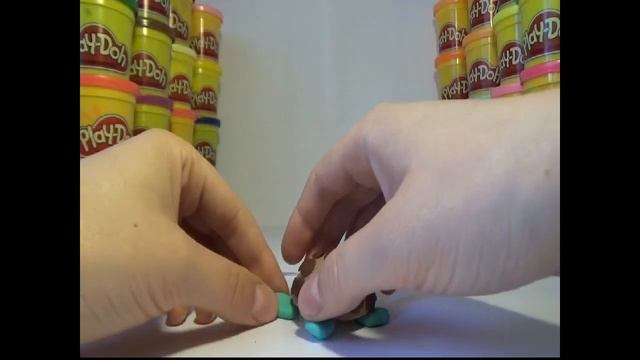 Как слепить из пластилина Плей До (или теста для лепки) черепаху. How to make a turtle of Play Doh. смотреть онлайн