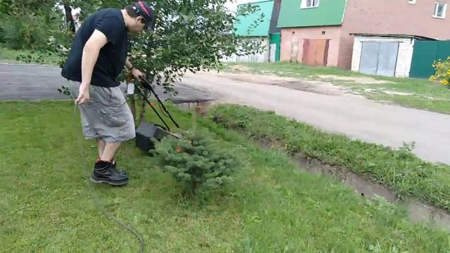 Косим трын-траву.Газонокосилка электро Hammer смотреть онлайн