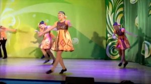 Танец На златом крыльце сидели - Ансамбль Кашалот