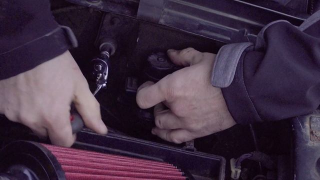 How to Change the Evap Purge Valve on a Jeep Grand Cherokee ZJ смотреть онлайн