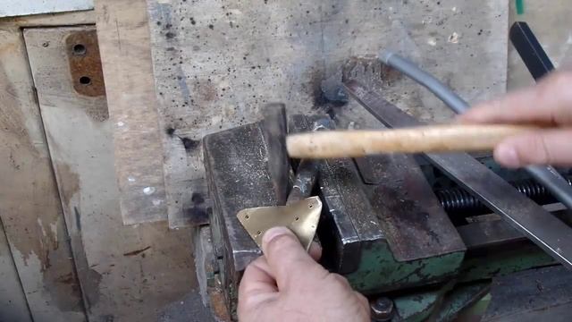 Как отремонтировать сушилку без сварки в дачной мастерской дедовским методом смотреть онлайн