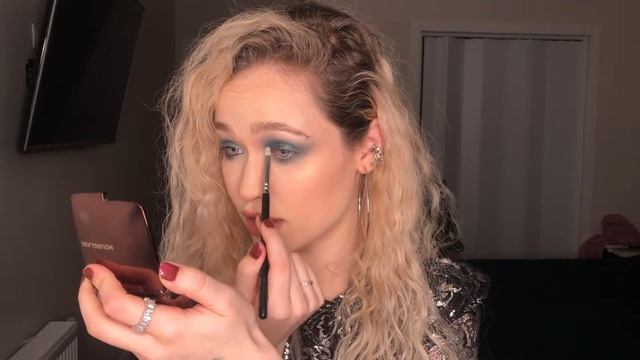 Vivienne Sabo La Fortune Обзор и 3 макияжа смотреть онлайн