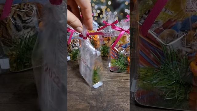 как сделать подарок на новый год своими руками за 100 рублей! смотреть онлайн