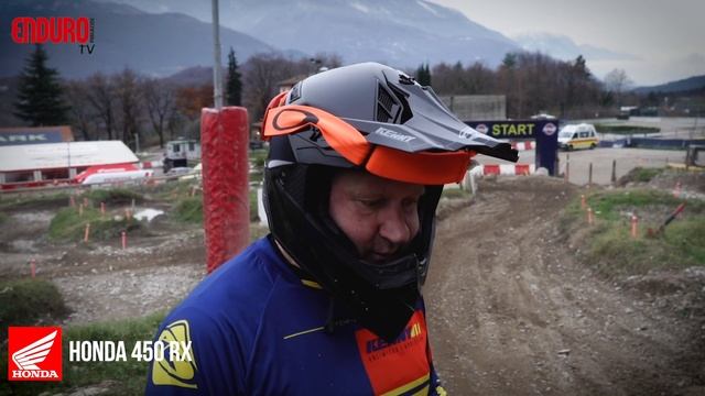 Match ENDURO : HONDA 450 CRF XR vs HONDA 450 CRF RX смотреть онлайн