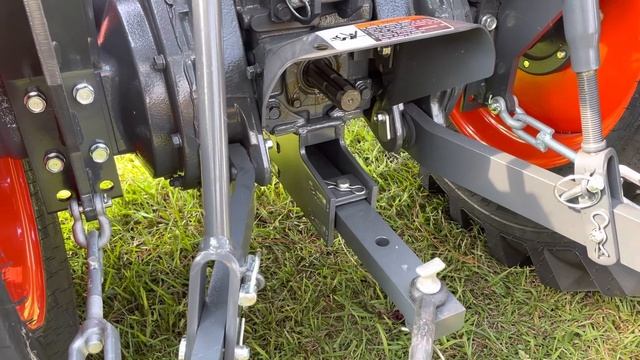 Kubota L2501 Manual Shift смотреть онлайн