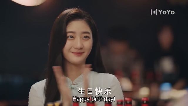 【高甜电影】灰姑娘轻捏天才男友的耳朵，怎料他忍不住脸红了，害羞逃跑?Chinese Drama смотреть онлайн