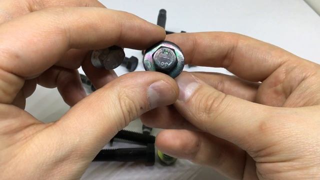 Болты М8 - с фланцем, калёные, с полной и неполной резьбой смотреть онлайн