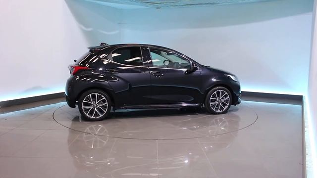 Toyota Yaris 1.5 VVT-h Excel E-CVT Euro 6 (s/s) 5dr смотреть онлайн