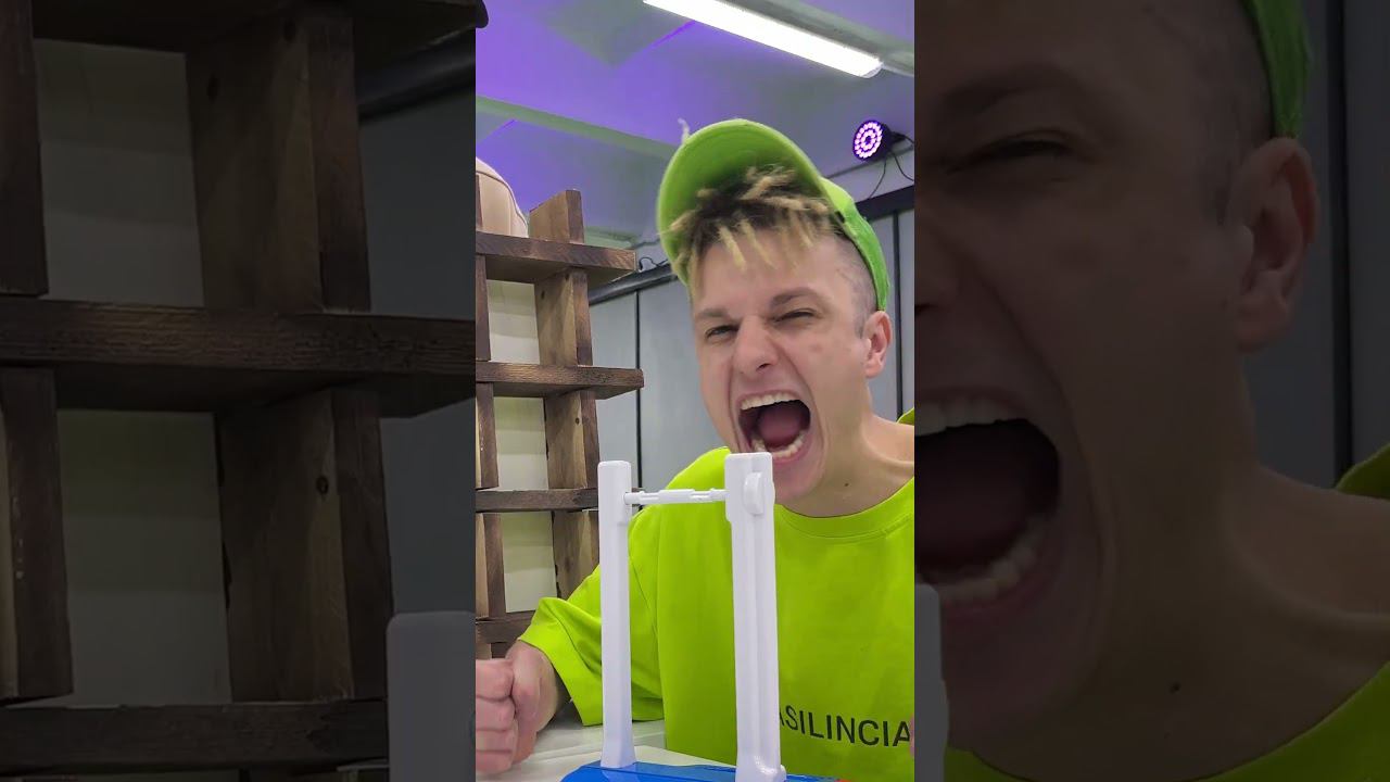 Крестики-нолики! Кто сможет сделать сальто лучше? смотреть онлайн