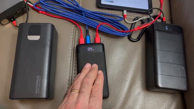 INIU Portable 20,000mAh Power Bank Charger Long Term Review ! смотреть онлайн