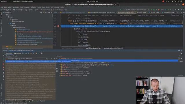 Apache Spark 3.1.1 - shuffle strategy for full outer join смотреть онлайн