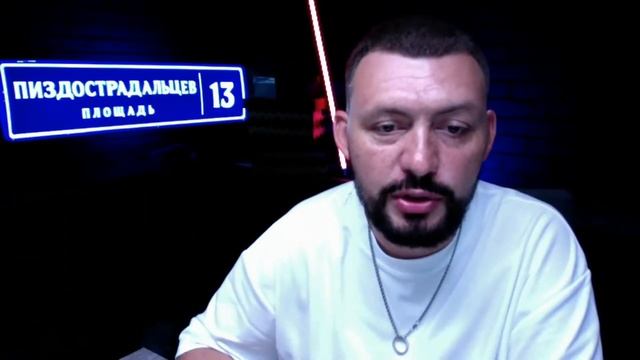 ЕСЛИ ДЕВУШКА ДИНАМИТ, СТОИТ ЛИ НАСТАИВАТЬ Самцов смотреть онлайн