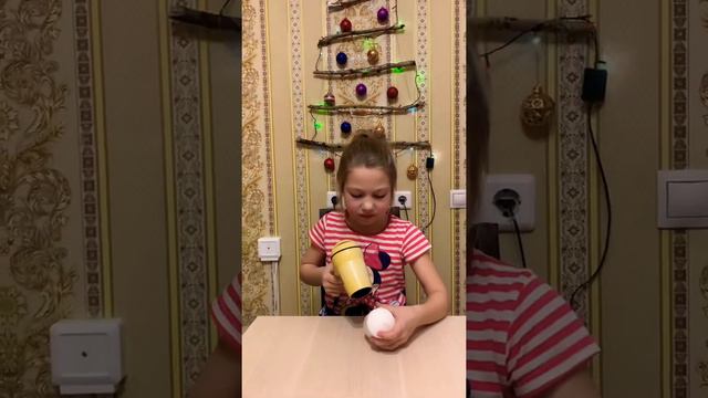 Подарок на Новый год 🎄 смотреть онлайн