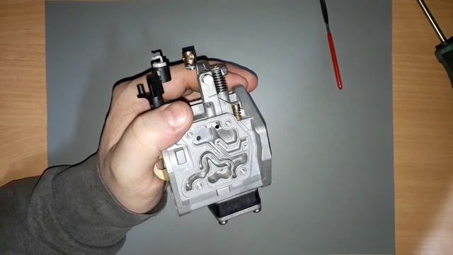 Лодочные моторы клоны ямахи и ямаха 9,9 как настроить карбюратор.