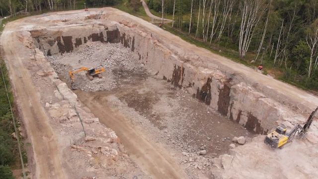 Raw footage of the making of a train tunnel in Varberg, Sweden. June material смотреть онлайн