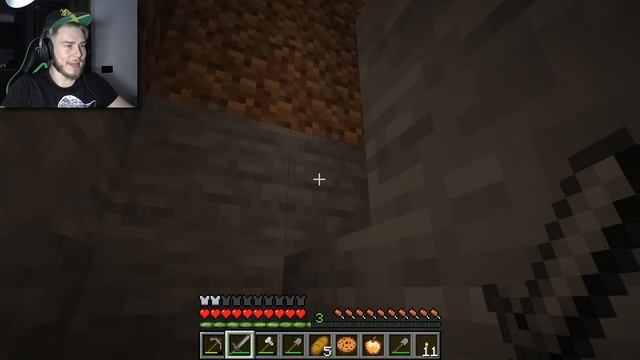 СЕКРЕТНЫЕ ОСТРОВА №1 - НОВОЕ ВЫЖИВАНИЕ СНЕЙКА И ФРОСТА в Minecraft смотреть онлайн