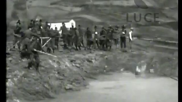 Mussolini a Predappio смотреть онлайн