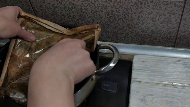 Нежнейшая,сочная РЫБА на СКОВОРОДЕ в ПЕРГАМЕНТЕ- простой рецепт! смотреть онлайн