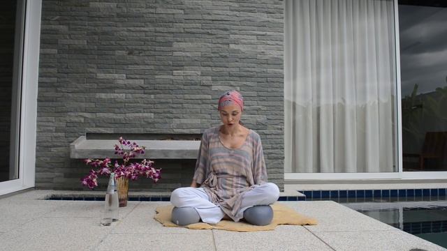 Как правильно и комфортно медитировать. Советы для начинающих смотреть онлайн