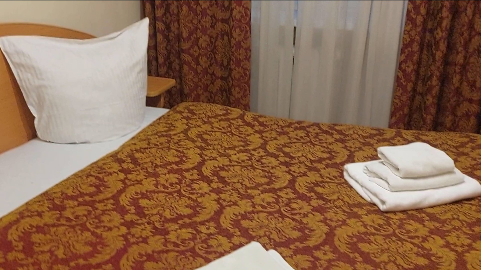 Смоленскотель, номер "Люкс", 2024 смотреть онлайн