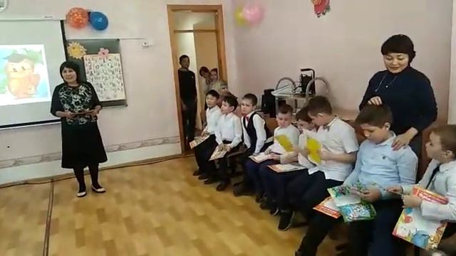 Вручение Диплома Егору. #диплом #подарок #Казахстан смотреть онлайн