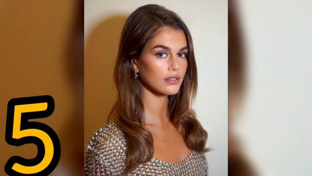 Kaia Gerber’s glam for the W Magazine party. 📸 gregoryrussellhair on Instagram смотреть онлайн