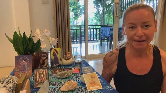 ?PSYCHIC CAFE Attraction patterns! 21st October 2020 смотреть онлайн