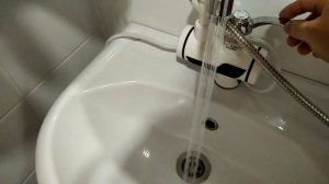 Водонагреватель электрический проточный