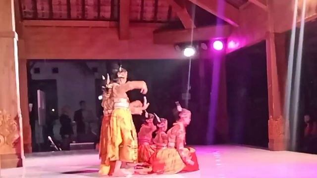 Tari Tedak Siten | Sanggar Tirto Arum Sari Sedayu Bantul смотреть онлайн