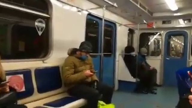 Замоскворецкая линия метро. Перегон Технопарк - Кантемировская. Каширская закрыта на реконструкцию. смотреть онлайн