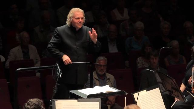 Tchaikovsky Nutcracker Suite - Waltz of the Flowers - Sinfonia Rotterdam / Van Alphen смотреть онлайн
