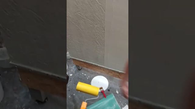 Обучение техники нанесения декора на фасад (травертин, сланец, декоративная штукатурка).