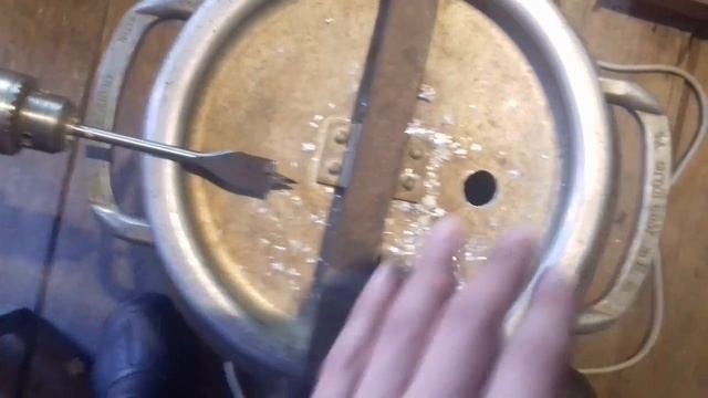 Перегонный куб из молочного бидона, своими руками. Прокладка силиконовая под крышку. смотреть онлайн