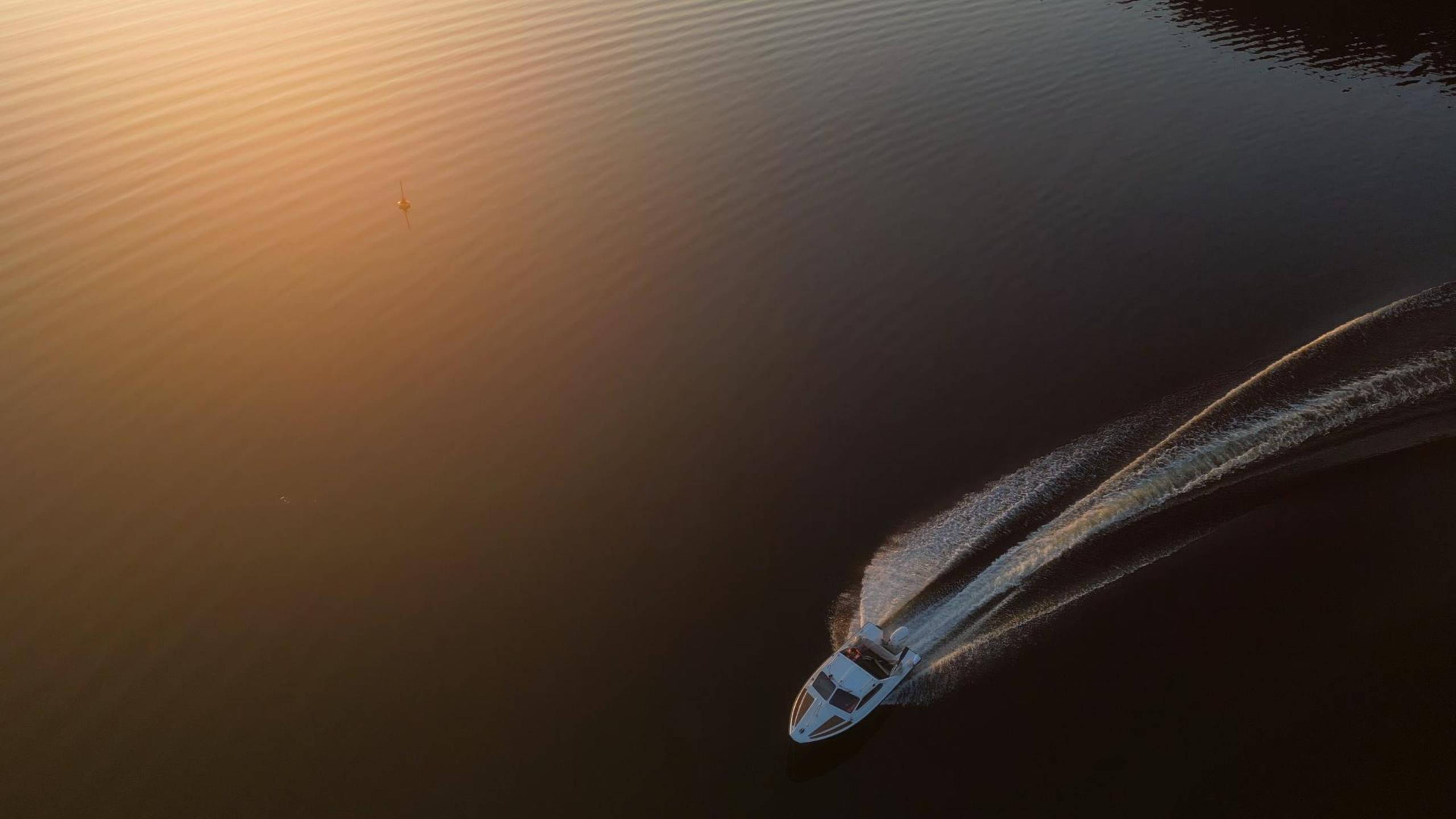 SCANTIC HT 500 + Evinrude e-tec 60 смотреть онлайн