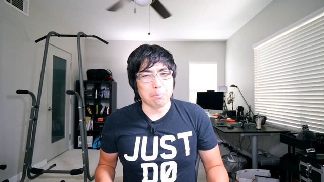 Macbook Pro 2017 Touch Bar 15inchがキター！ケンジさんVLOG_0095