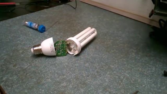 ✅ Como Consertar Lâmpadas Fluorescente Queimada. Passo A Passo