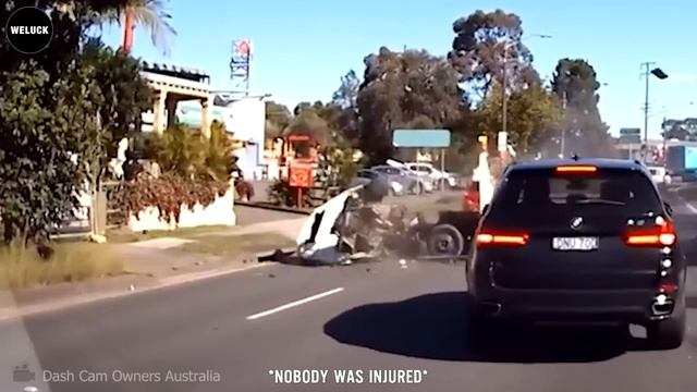 245 Shocking Moments Of Idiots In Cars Got Instant Karma! смотреть онлайн