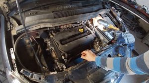 Замена переднего сальника коленвала Опель Зафира Б 1.8 2007г