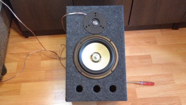 Alphard TW 302 SX и Alphard DW-65k2