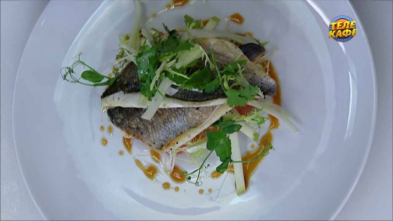БЛЮДА ИЗ РЫБЫ. Дорада с жареным грейпфрутом. Дорада с белыми грибами. Дорада с карри смотреть онлайн