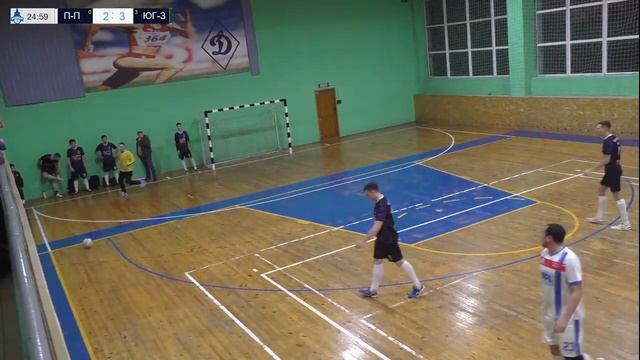 2 дивизион. 10 тур. ПОЛИГРАМ-ПЛЮС - ЮГО-ЗАПАД смотреть онлайн