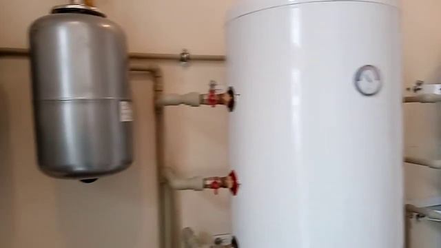 Работа в Калининграде.Обвязка настенных комбинированных боллеров по 200 литров каждый. смотреть онлайн