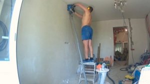 Работа штробореза ЗУБР Зш-п30-1400 пстк. (Кирпич)