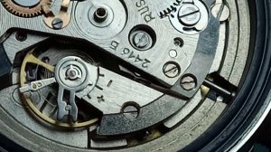 Ремонт часов восток.