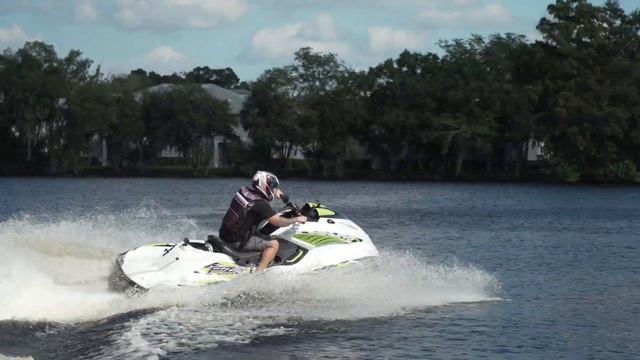 Turbo Jet Ski Blows Motor Going Over 100 mph (Nitrous Hit) смотреть онлайн