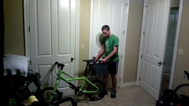 Cannondale Hooligan with Topeak MTX trolley Tote смотреть онлайн