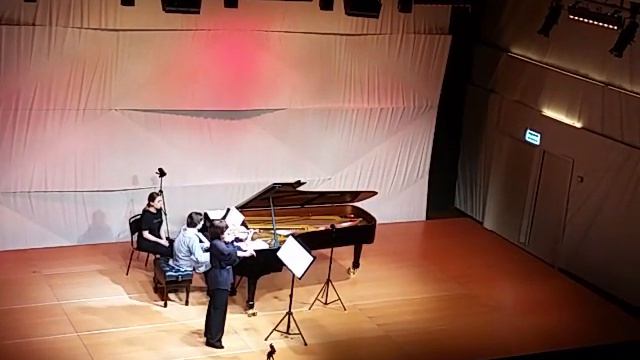 27.03.23.Зарядье. Я.Кацнельсон.Е.Ревич. Барток. Григ. Бис( Дворжак)(3) смотреть онлайн